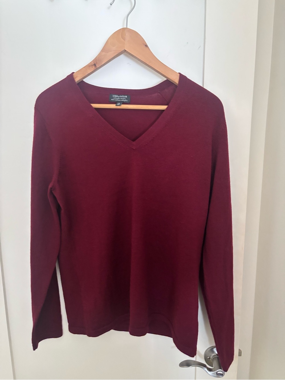 Lord & Taylor Women's V-Neck Sweater in Burgundy